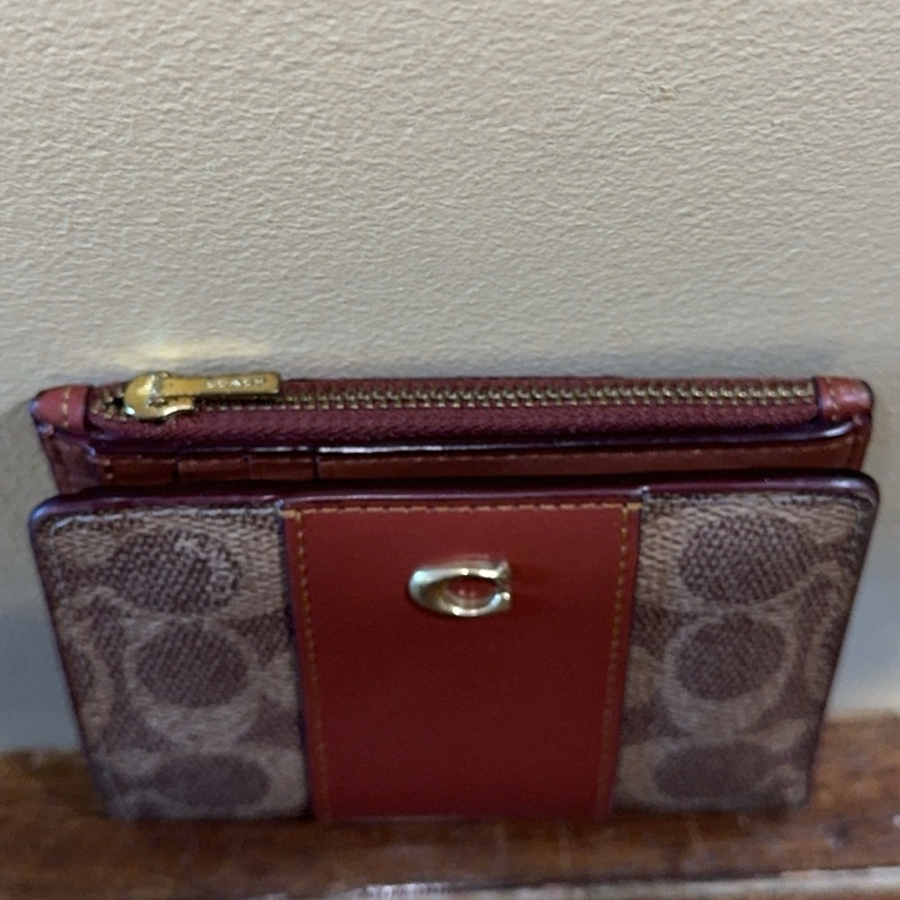 Coach 1941 Signature Logo Bi-Fold Classic Small Wallet Leather AUTHENTIC - Picture 5 of 15